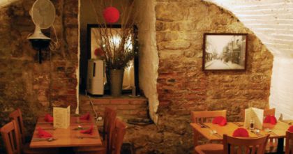 restaurantsbrownspieshop-lincolnholidayhome